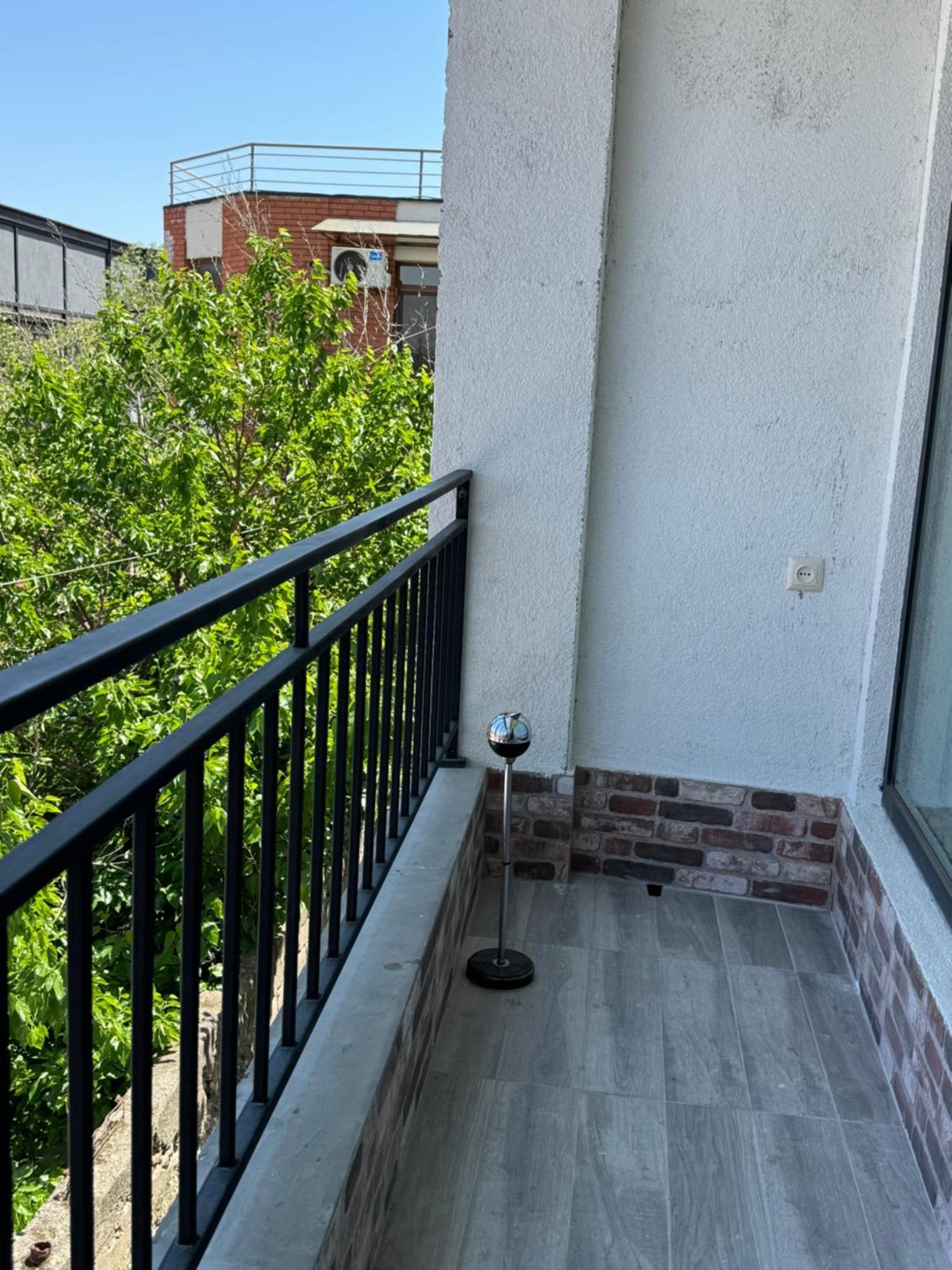 Brothers Apartments With Terrace In Old 第比利斯 外观 照片